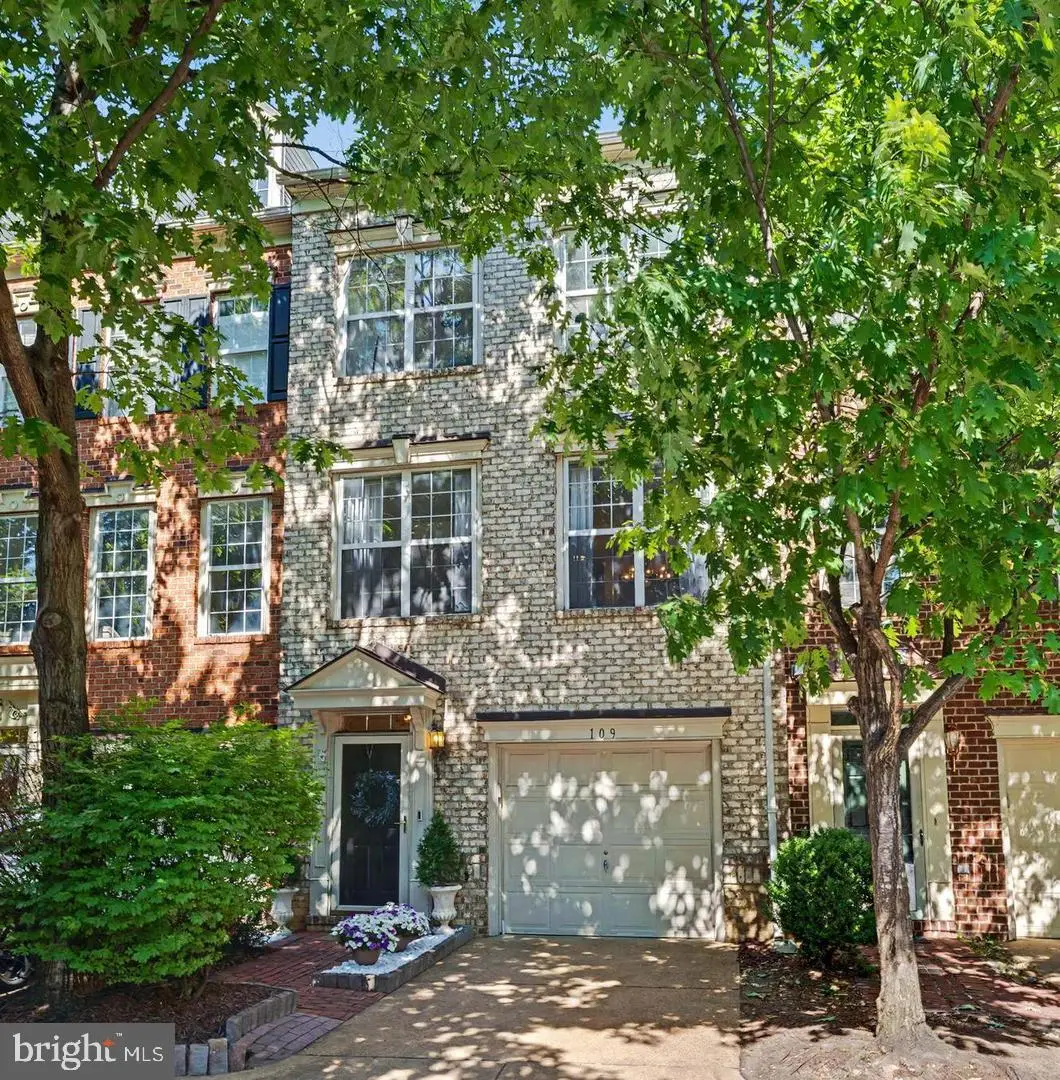 109 Martin Ln, Alexandria, VA 22304 - #1