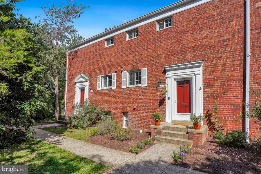 1919 N Quaker Ln, Alexandria, VA 22302 - #3