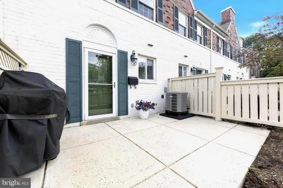 1359 N Van Dorn St, Alexandria, VA 22304 - #2