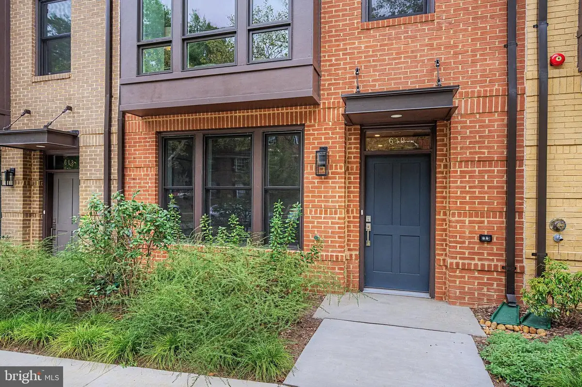 610 S Alfred St, Alexandria, VA 22314 - #1