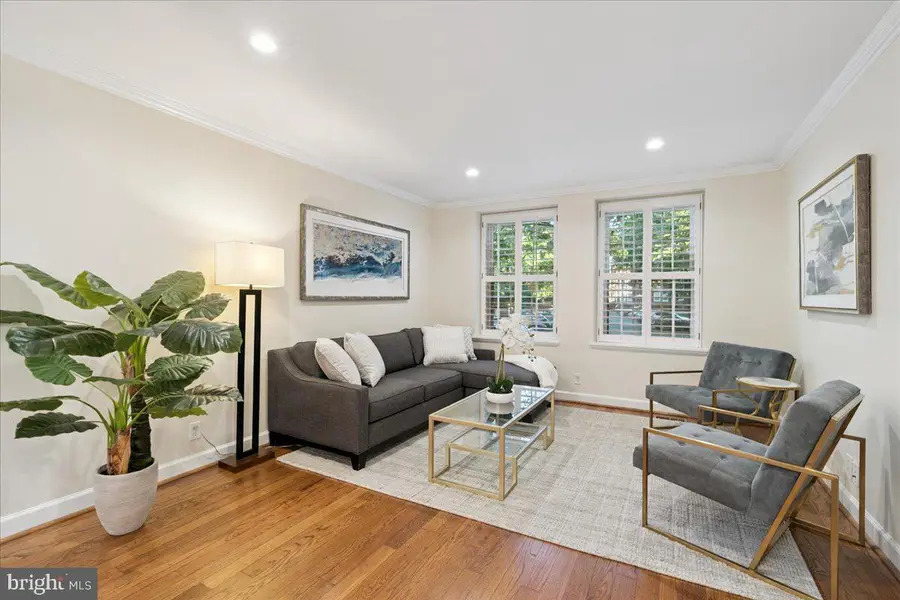 2952 S Columbus St #a2, Arlington, VA 22206 - #2