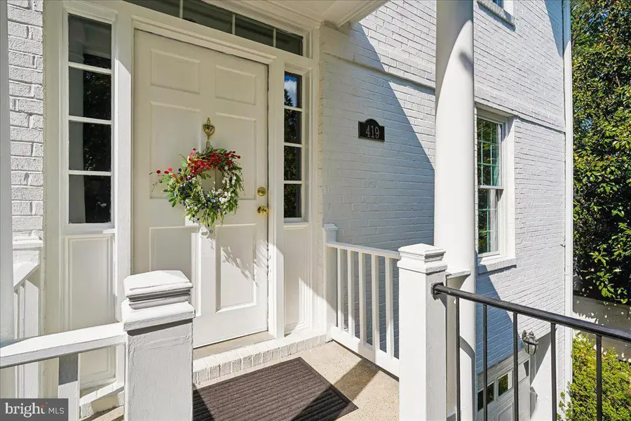 419 Summers Dr, Alexandria, VA 22301 - #2