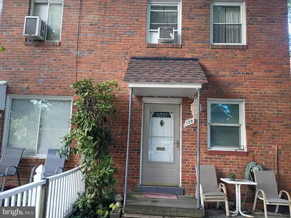 Address Withheld By Seller, ALEXANDRIA, VA 22305