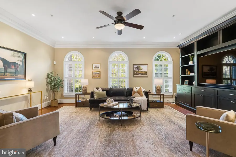 1844 Carpenter Rd, Alexandria, VA 22314 - #3