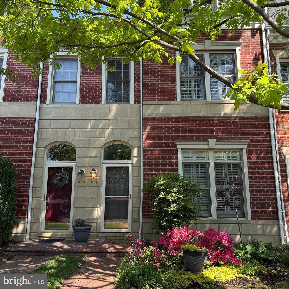917 Bernard St, Alexandria, VA 22314 - #1
