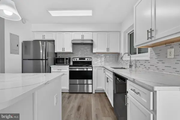 3242 S 28th St #403, ALEXANDRIA, VA 22302