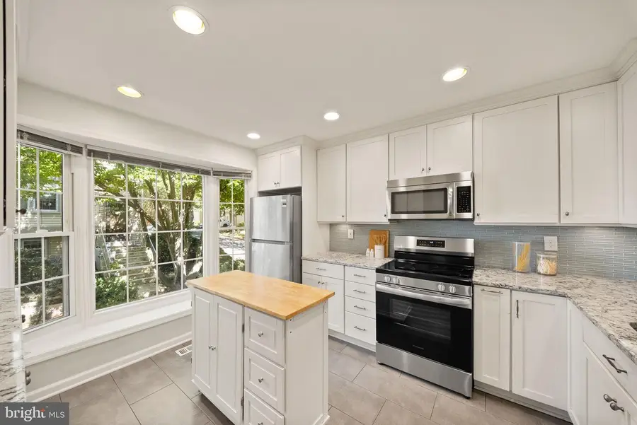 35 Fendall Ave, Alexandria, VA 22304 - #3