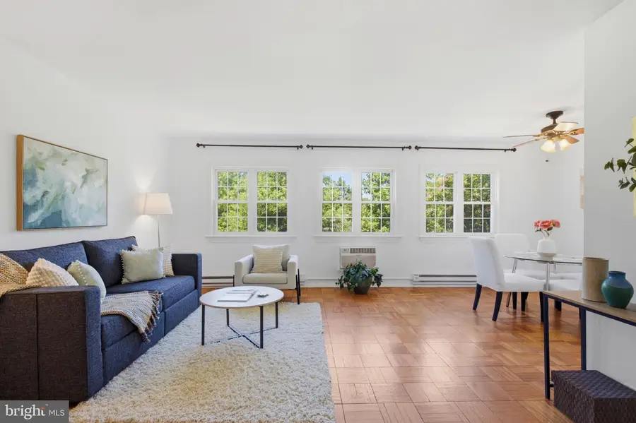 3243 Valley Dr, Alexandria, VA 22302 - #3