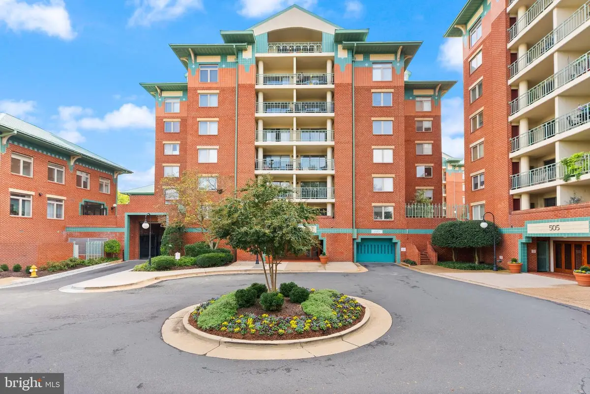 545 Braddock Rd E #204, Alexandria, VA 22314 - #1