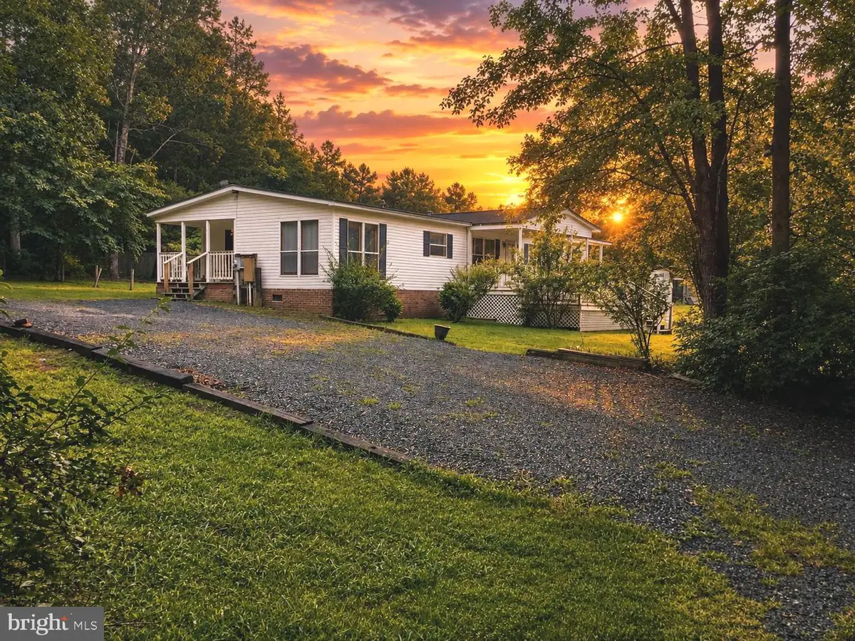 23 Blackwell Rd, Scottsville, VA 24590 - #1