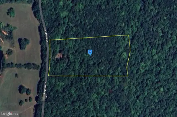 1601 Logwood Ln, HUDDLESTON, VA 24104