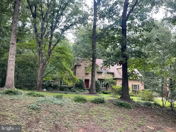 2940 River Hills Ln, MIDLOTHIAN, VA 23113