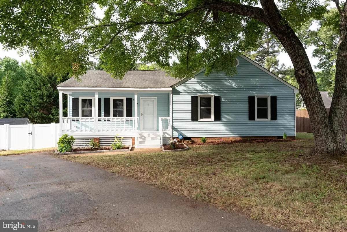 912 Hartford Ln N, Manchester, VA 23236 - #1
