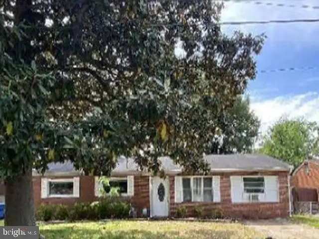 3904 Starboard Rd, Chesapeake, VA 23321 - #1