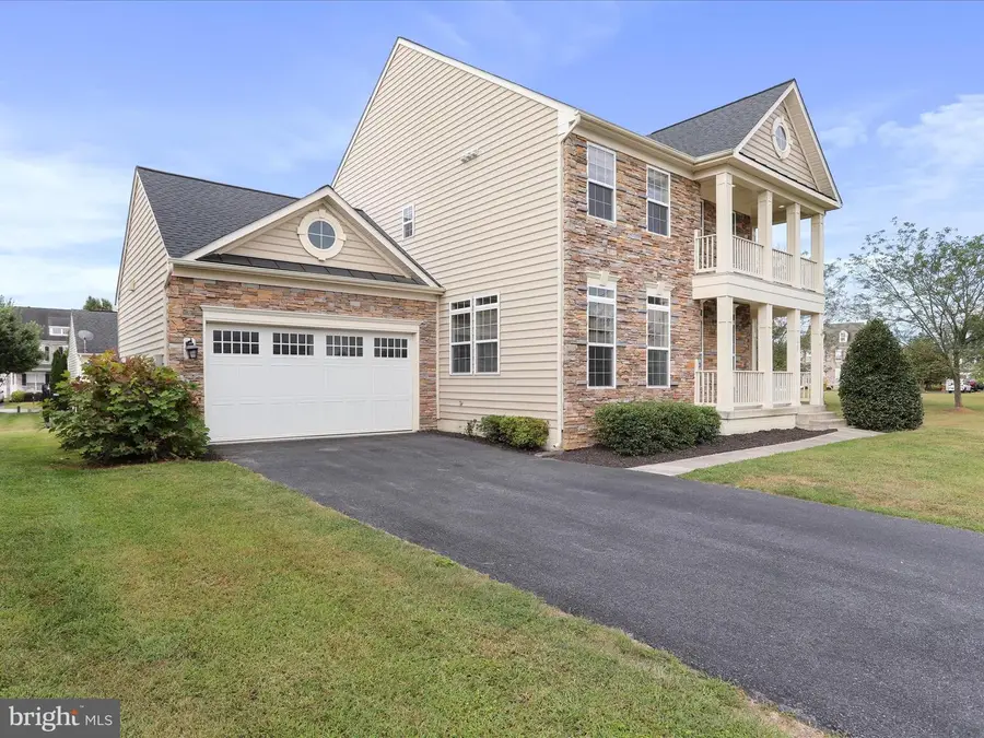 320 Hopkins Dr, Boyce, VA 22620 - #2