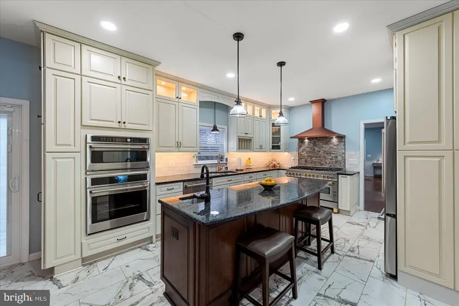 978 Old Charles Town Rd, Berryville, VA 22611 - Image #3