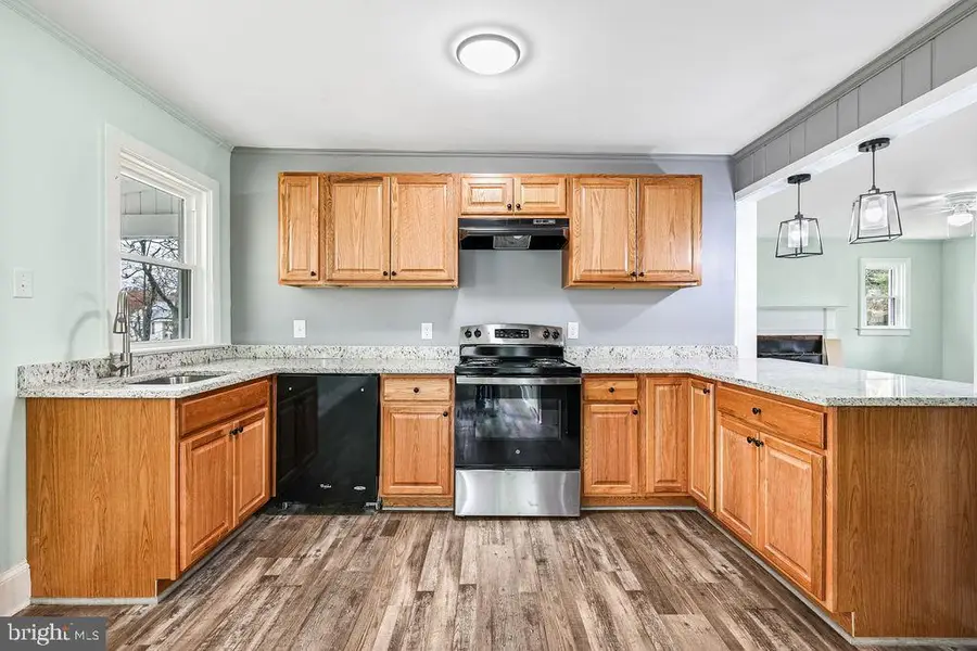 201 N Greenway Ave, Boyce, VA 22620 - Image #3