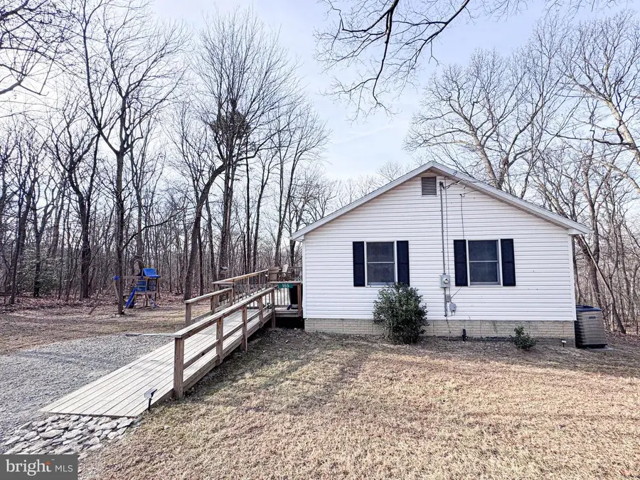 155 Balsam Ln, Bluemont, VA 20135 - #3