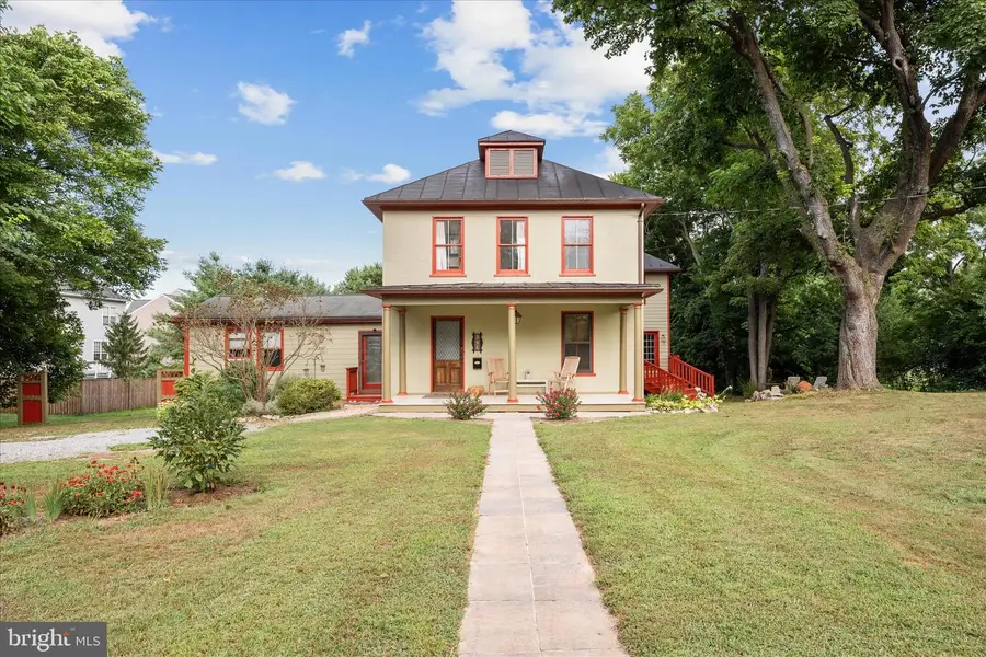 325 S Church St, Berryville, VA 22611 - #2