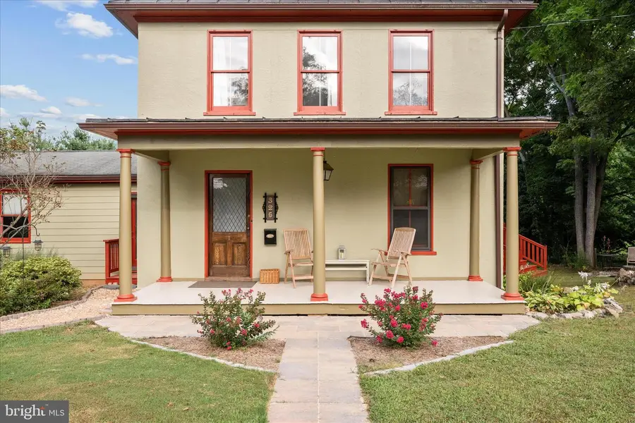 325 S Church St, Berryville, VA 22611 - #3