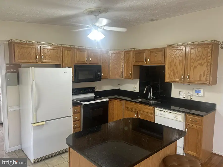 300 E Fairfax St, Berryville, VA 22611 - #3