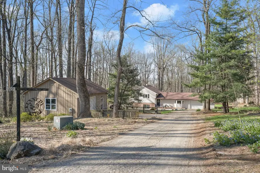 320 Barker Ln, Bluemont, VA 20135 - #3