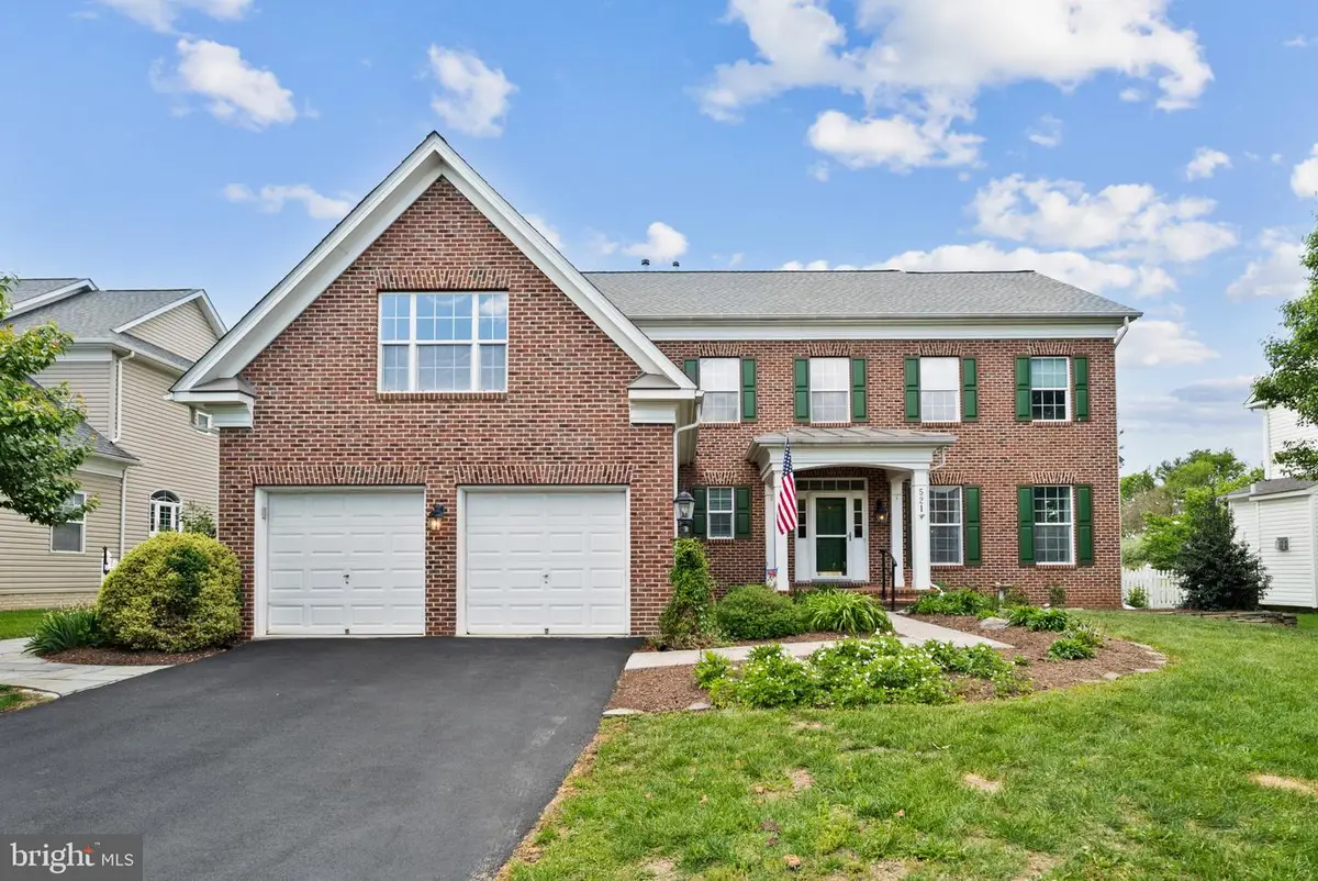 521 Page St, Berryville, VA 22611 - #1