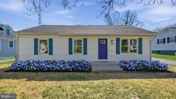 25 Byrd Ave, BERRYVILLE, VA 22611