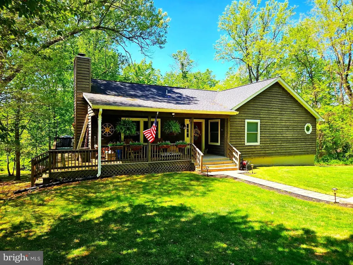27 Valley Springs Ln, Bluemont, VA 20135 - #1