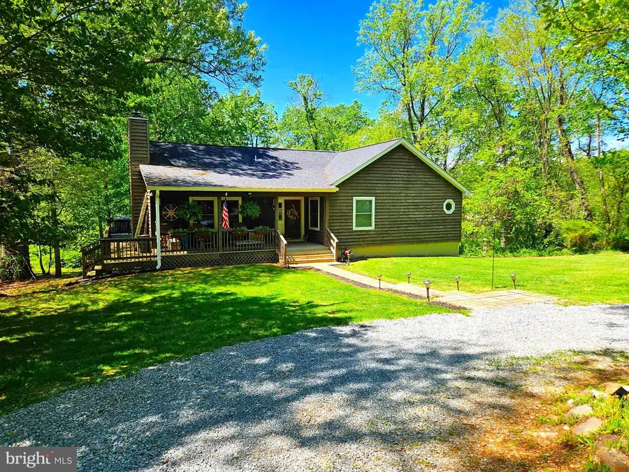 27 Valley Springs Ln, Bluemont, VA 20135 - #3