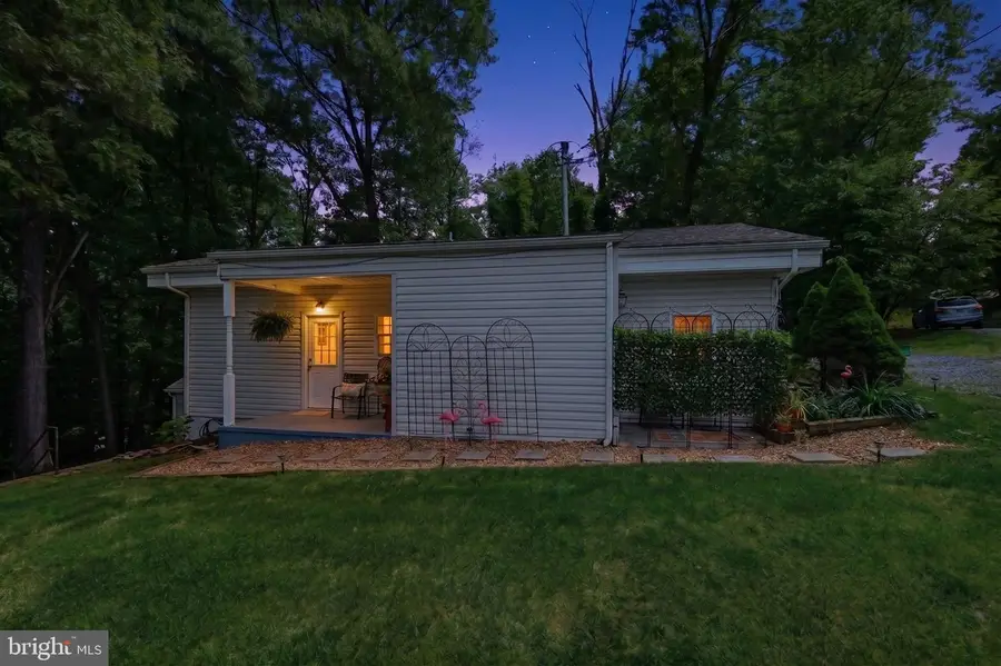 350 Evergreen Ln, Bluemont, VA 20135 - #3