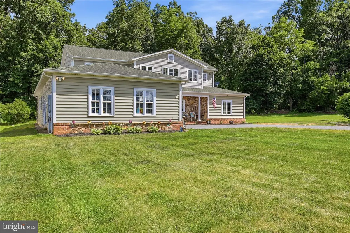 59 Howards Ln, Boyce, VA 22620 - #1