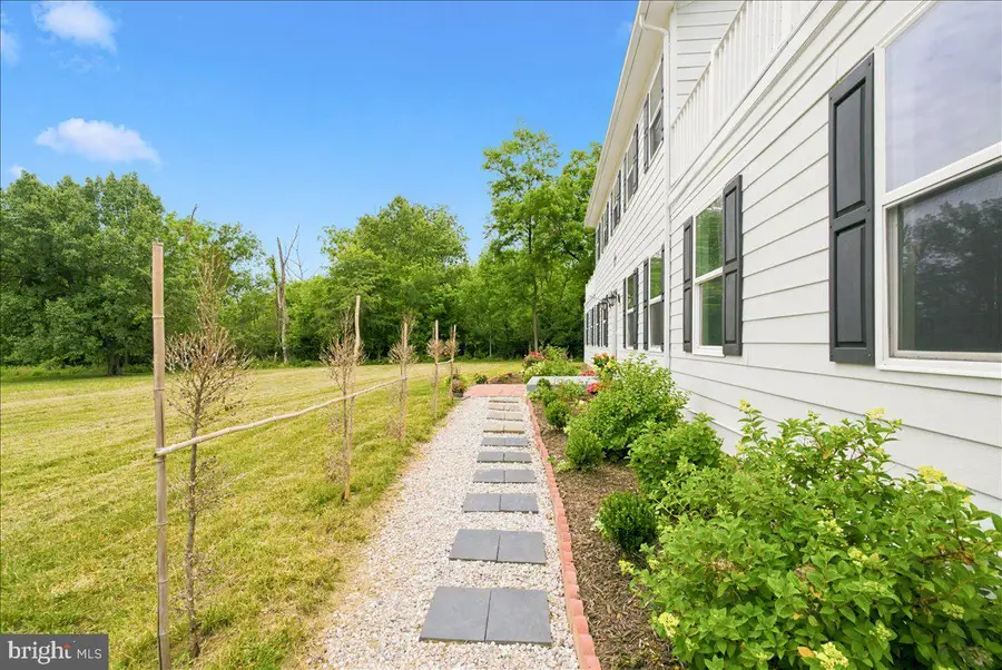 193 Marsh Ln, White Post, VA 22663 - #2