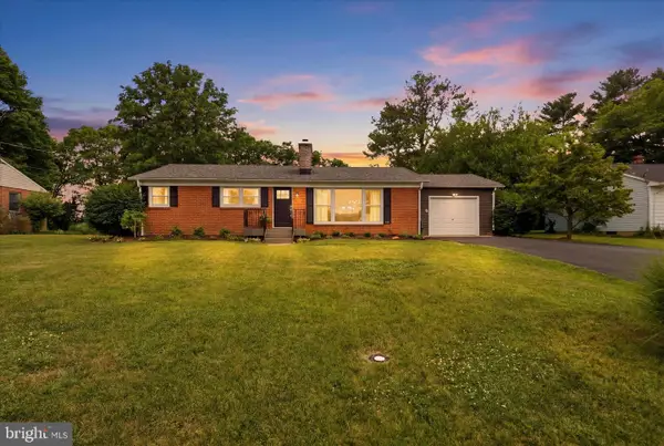 110 Battletown Dr, BERRYVILLE, VA 22611