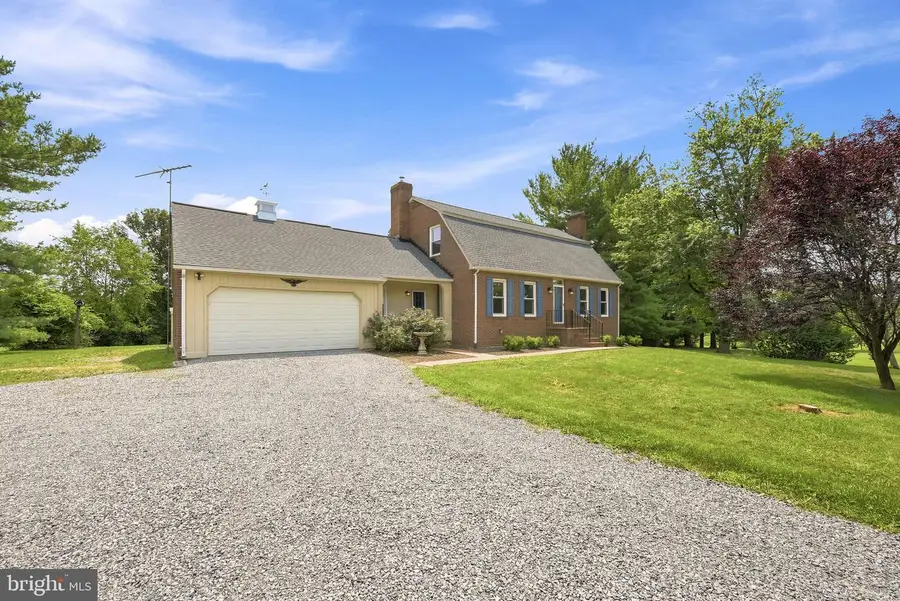 2794 Bishop Meade Rd, Boyce, VA 22620 - #3