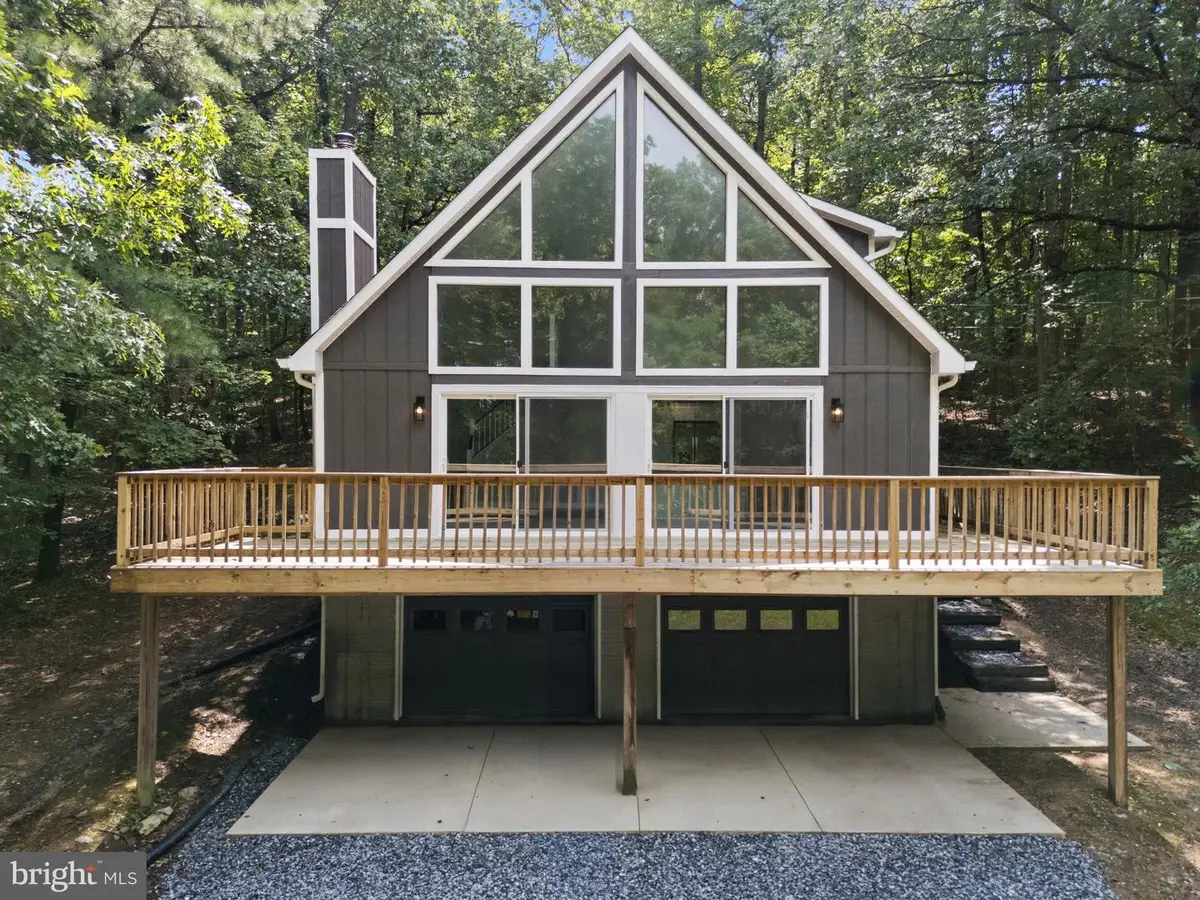576 Manor Rd, Front Royal, VA 22630 - #1