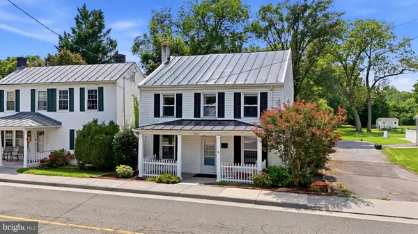203 W Main St, BERRYVILLE, VA 22611