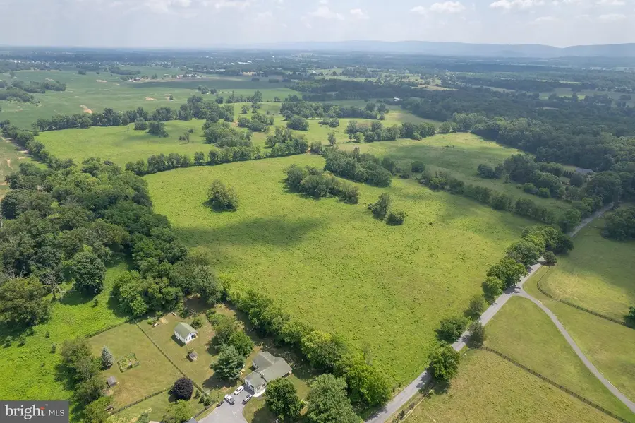 7118 Lord Fairfax Hwy, Berryville, VA 22611 - #2