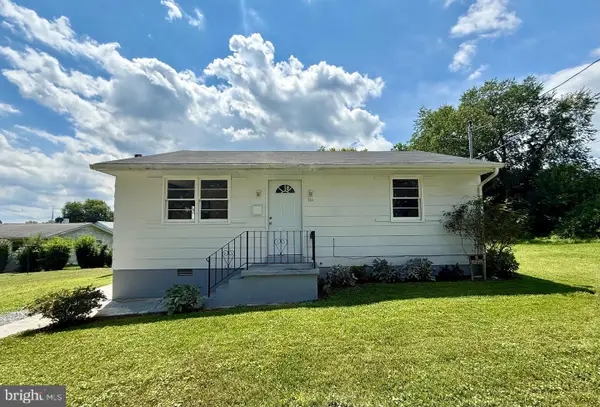 111 Liberty St, BERRYVILLE, VA 22611