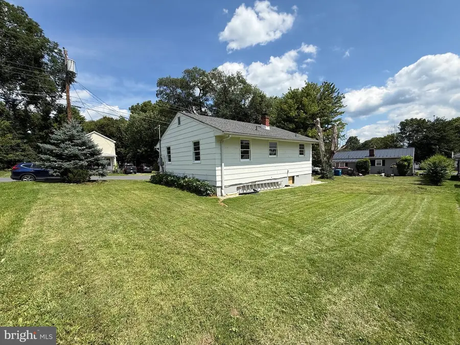 111 Liberty St, Berryville, VA 22611 - #2
