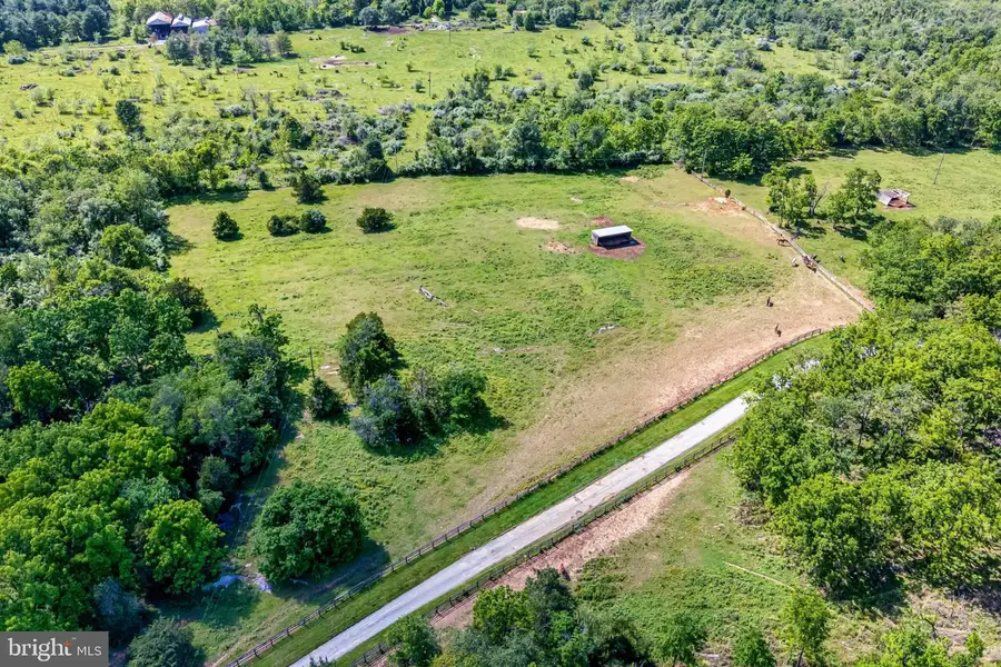 383 Naylee Ln, Berryville, VA 22611 - #3