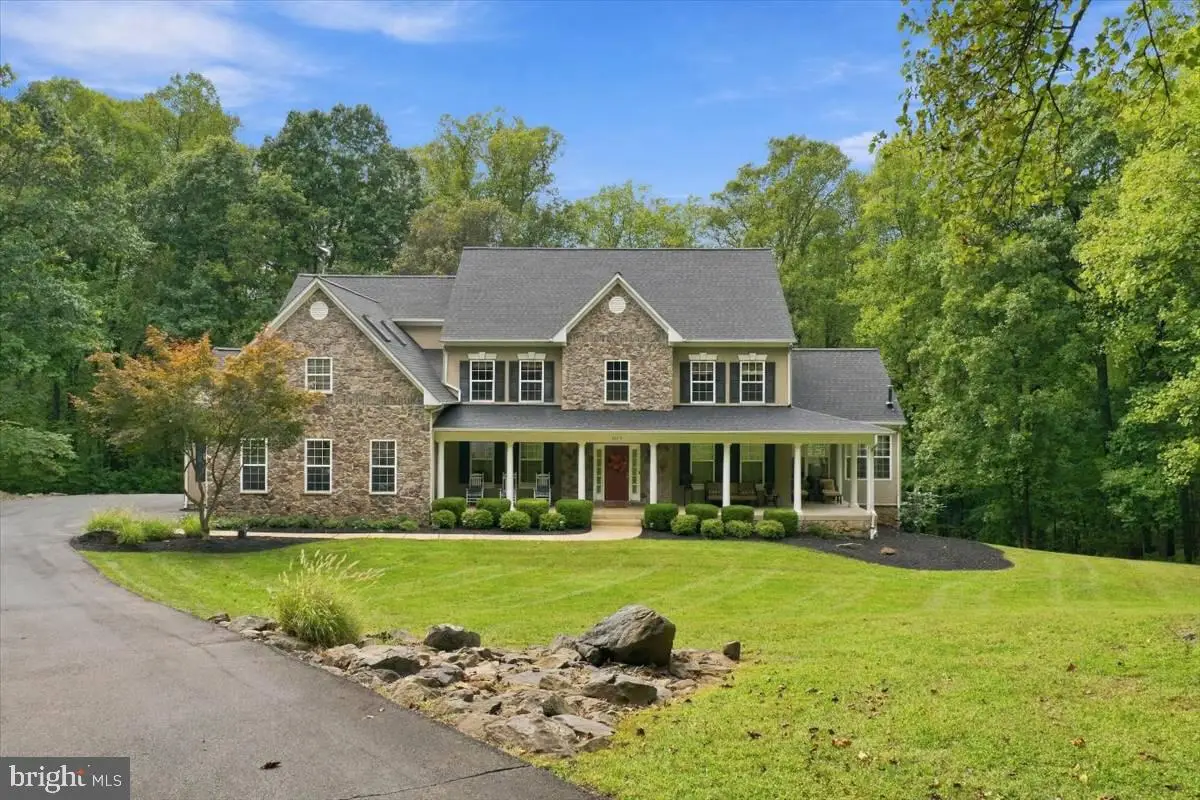 1029 Coulson Ln, Bluemont, VA 20135 - #1