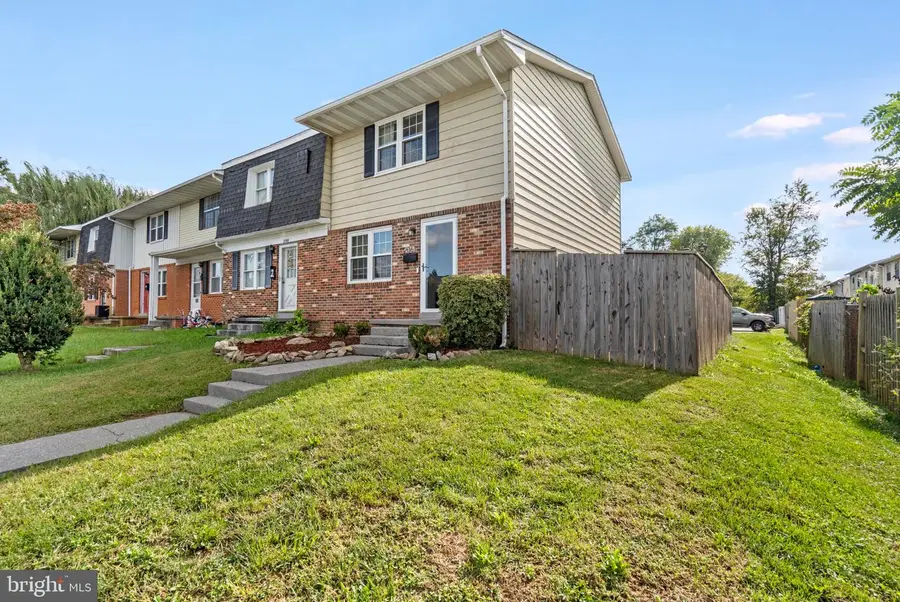 206 Page St, Berryville, VA 22611 - #3