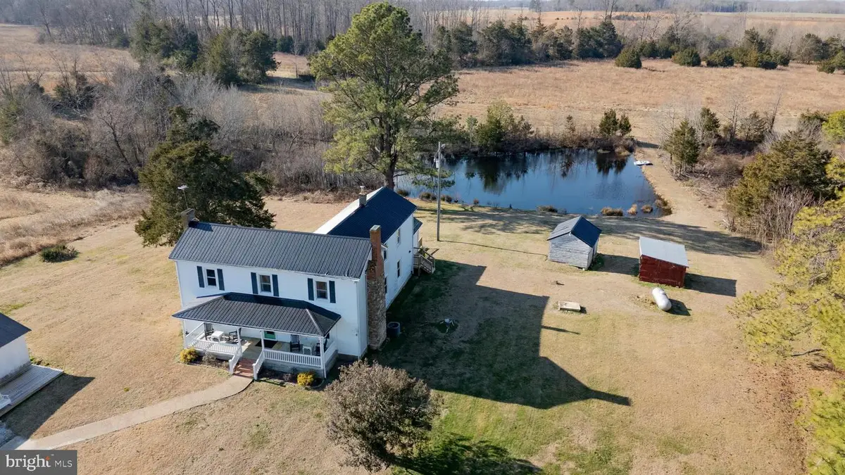 627 Hat Creek Rd, Brookneal, VA 24528 - #1