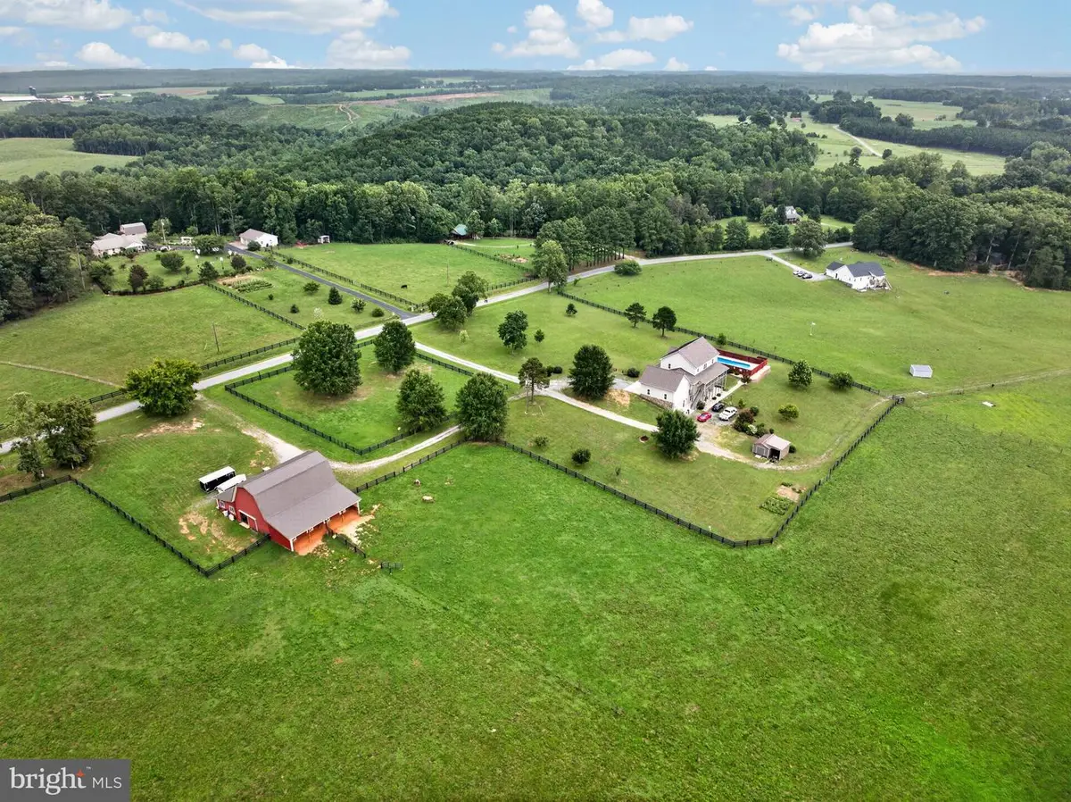 1292 Mohawk Rd, Lynchburg, VA 24502 - #1