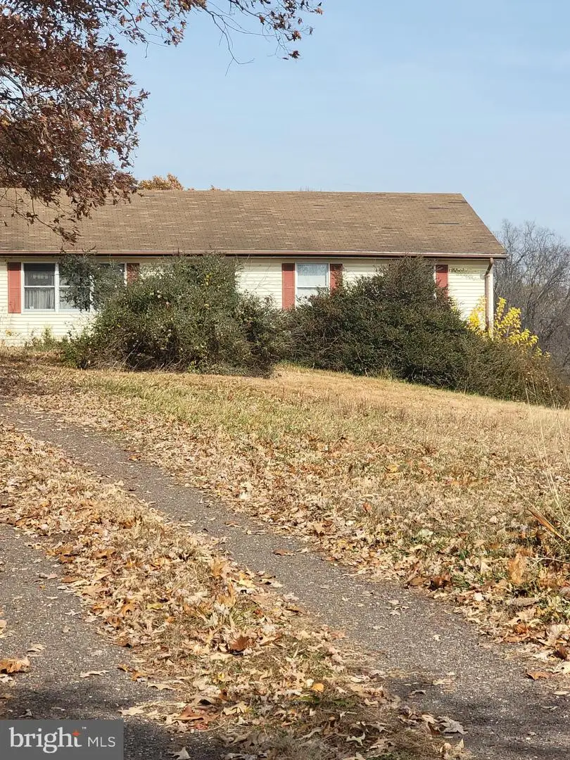 6437 Jeffersonton Rd, Jeffersonton, VA 22724 - Image #2