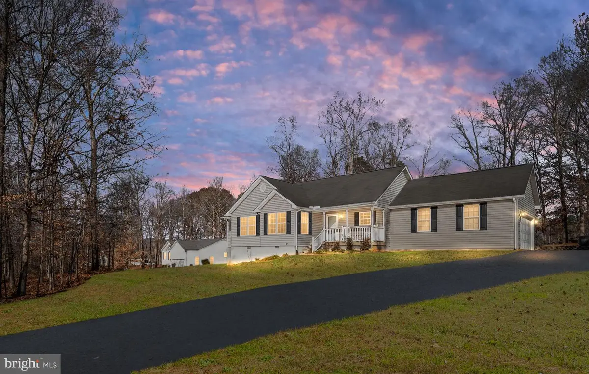 24461 Oak Forest Dr, Rapidan, VA 22733 - Image #1