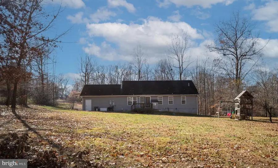 24461 Oak Forest Dr, Rapidan, VA 22733 - Image #3