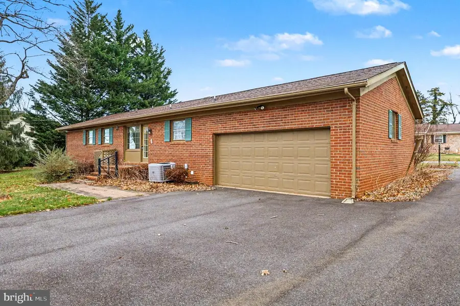 19484 Williams Dr, Culpeper, VA 22701 - Image #2