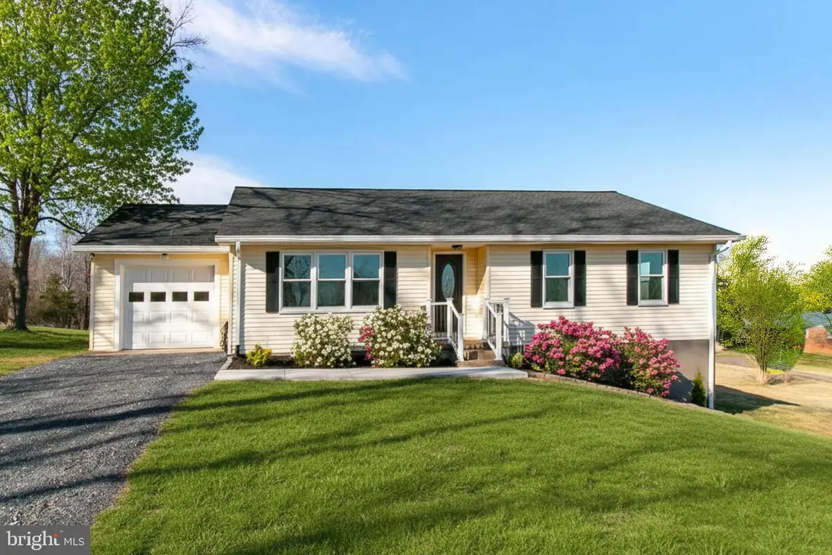 6437 Jeffersonton Rd, Jeffersonton, VA 22724 - #1